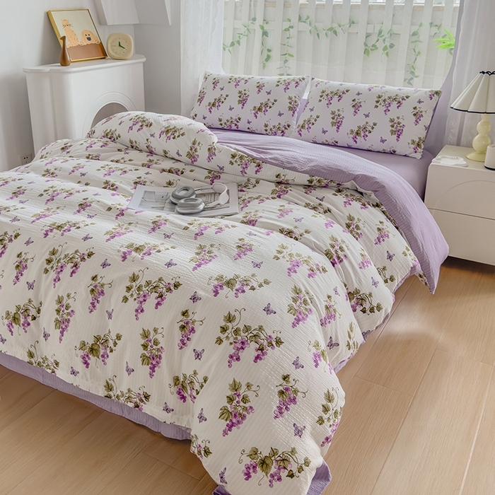 91家纺网 家纺一手货源 找家纺 王朝国际 2026新款直播电商热款彩竺棉四件套 葡萄架下