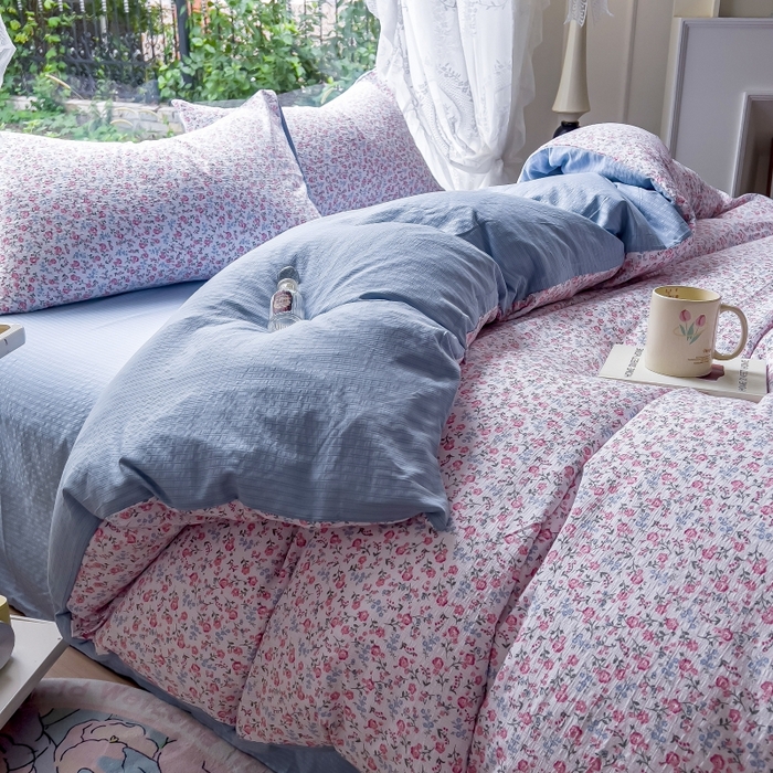 91家纺网 家纺一手货源 找家纺 王朝国际 2026新款直播电商热款彩竺棉四件套 小苍兰