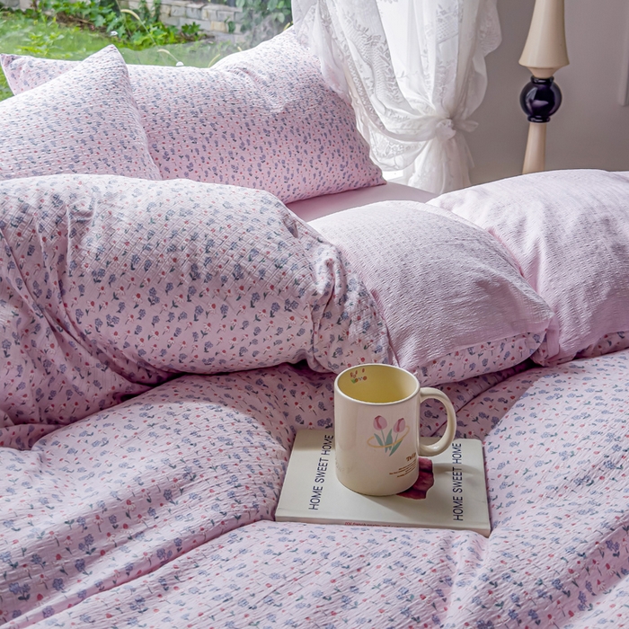 91家纺网 家纺一手货源 找家纺 王朝国际 2026新款直播电商热款彩竺棉四件套 粉泡芙