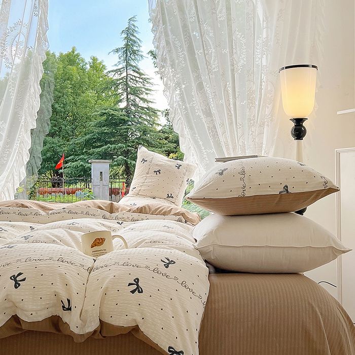 91家纺网 家纺一手货源 找家纺 王朝国际 2026新款直播电商热款彩竺棉四件套 爱心蝶