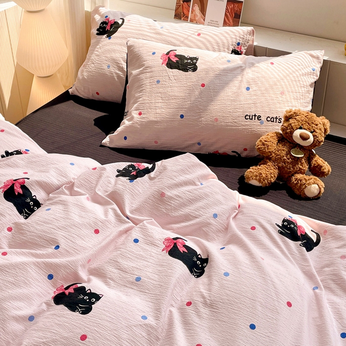 91家纺网 家纺一手货源 找家纺 维娜斯家纺 2025新款印花双层纱四件套亲肤柔软适合裸睡 欢乐猫咪