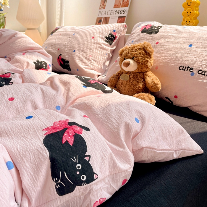 91家纺网 家纺一手货源 找家纺 维娜斯家纺 2025新款印花双层纱四件套亲肤柔软适合裸睡 欢乐猫咪