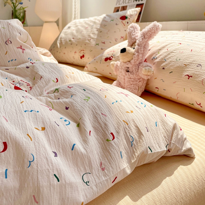 91家纺网 家纺一手货源 找家纺 维娜斯家纺 2025新款印花双层纱四件套亲肤柔软适合裸睡 森林派对