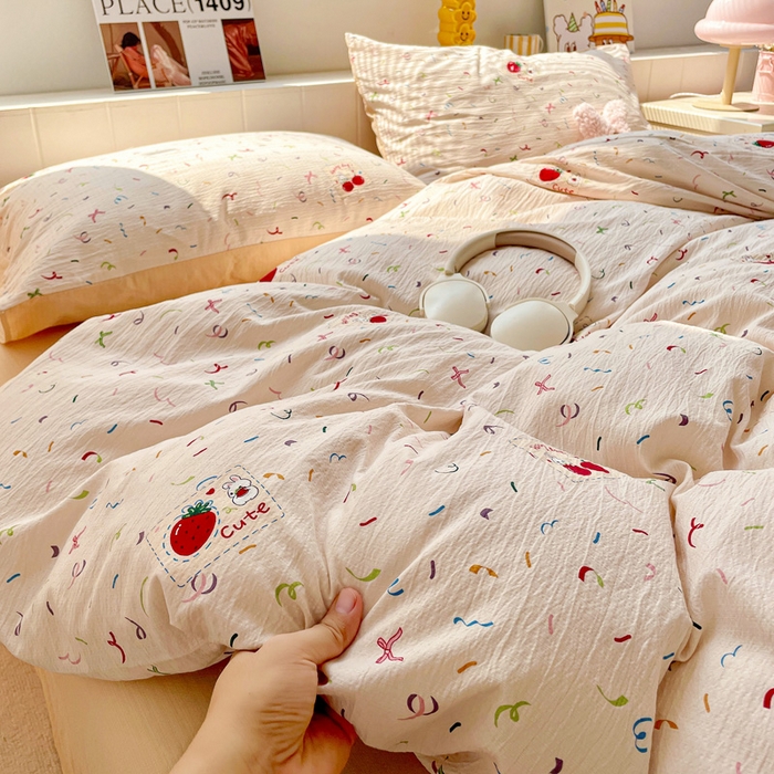 91家纺网 家纺一手货源 找家纺 维娜斯家纺 2025新款印花双层纱四件套亲肤柔软适合裸睡 森林派对