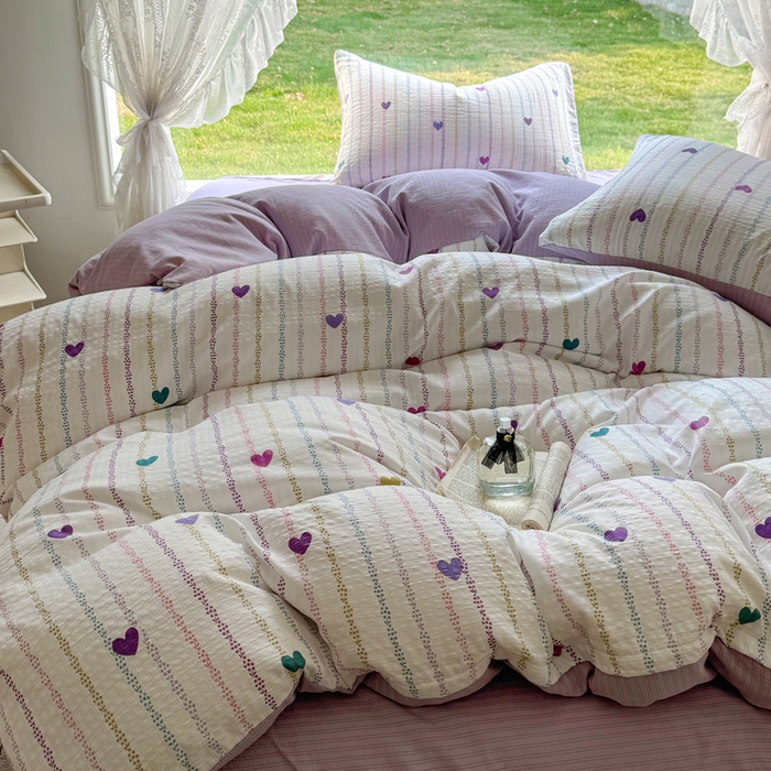 91家纺网 家纺一手货源 找家纺 王朝国际 2026新款直播电商热款彩竺棉四件套 紫爱心