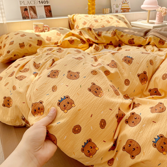 91家纺网 家纺一手货源 找家纺 维娜斯家纺 2025新款印花双层纱四件套亲肤柔软适合裸睡 小熊梦梦