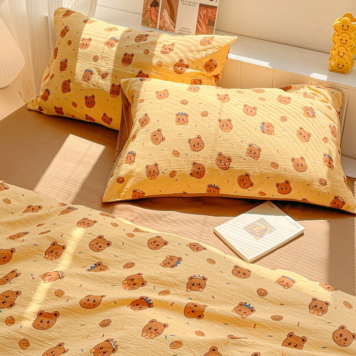 91家纺网 家纺一手货源 找家纺 维娜斯家纺 2025新款印花双层纱四件套亲肤柔软适合裸睡 小熊梦梦