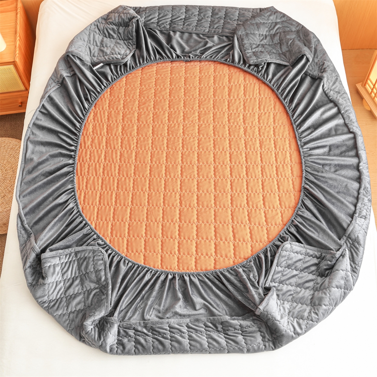 91家纺网 家纺一手货源 找家纺 潮邦创意家居 2025新款婴儿绒夹棉床笠单品单件床垫保护套 星空灰