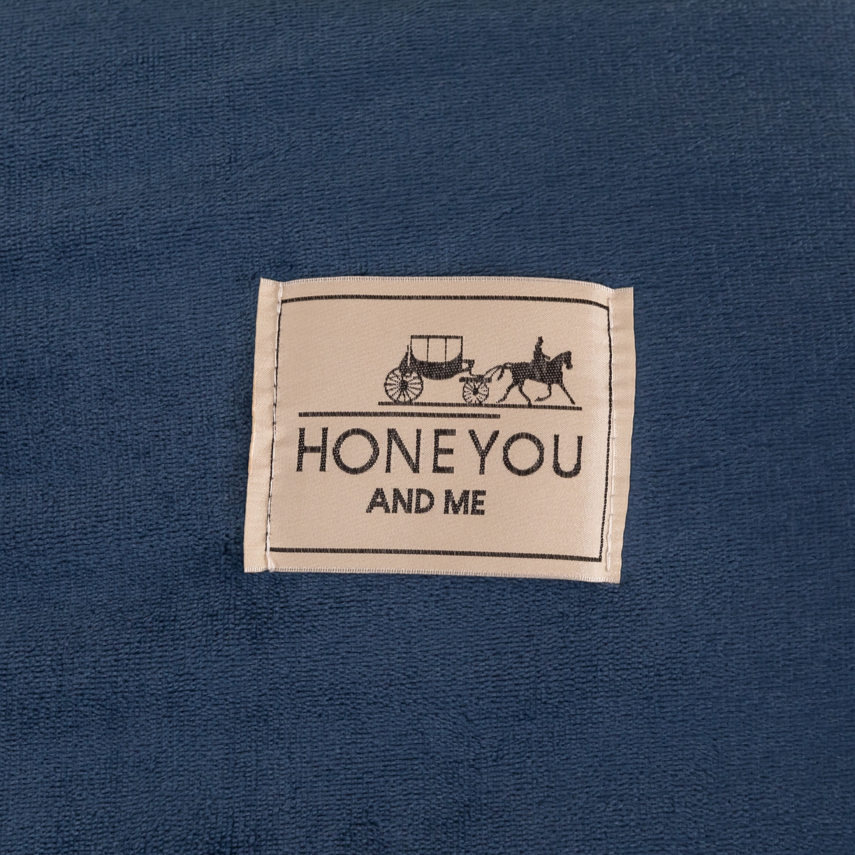 91家纺网 家纺一手货源 找家纺 （总）永耀家纺 2025新款牛奶绒冬被羊羔绒被子跨境外贸电商直播网销供货