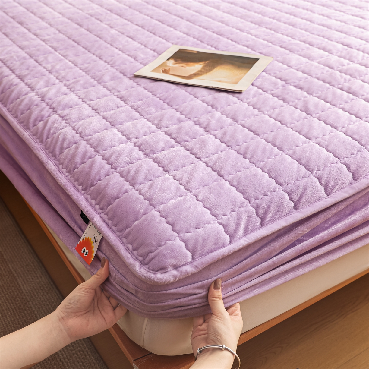 91家纺网 家纺一手货源 找家纺 潮邦创意家居 2025新款婴儿绒夹棉床笠单品单件床垫保护套 芋泥紫