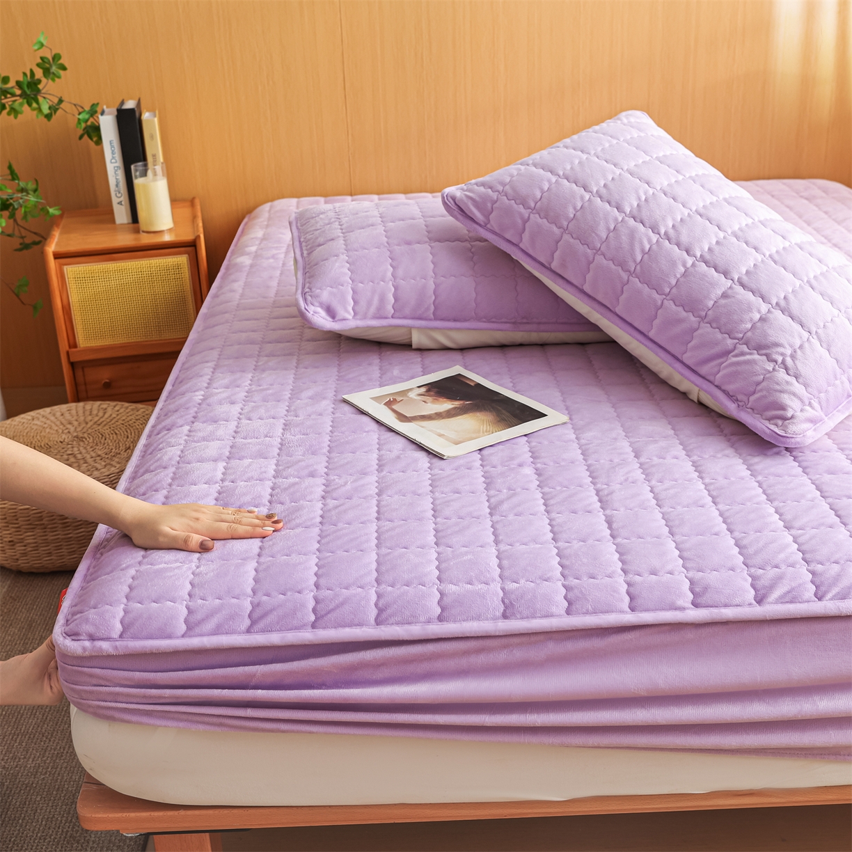 91家纺网 家纺一手货源 找家纺 潮邦创意家居 2025新款婴儿绒夹棉床笠单品单件床垫保护套 芋泥紫