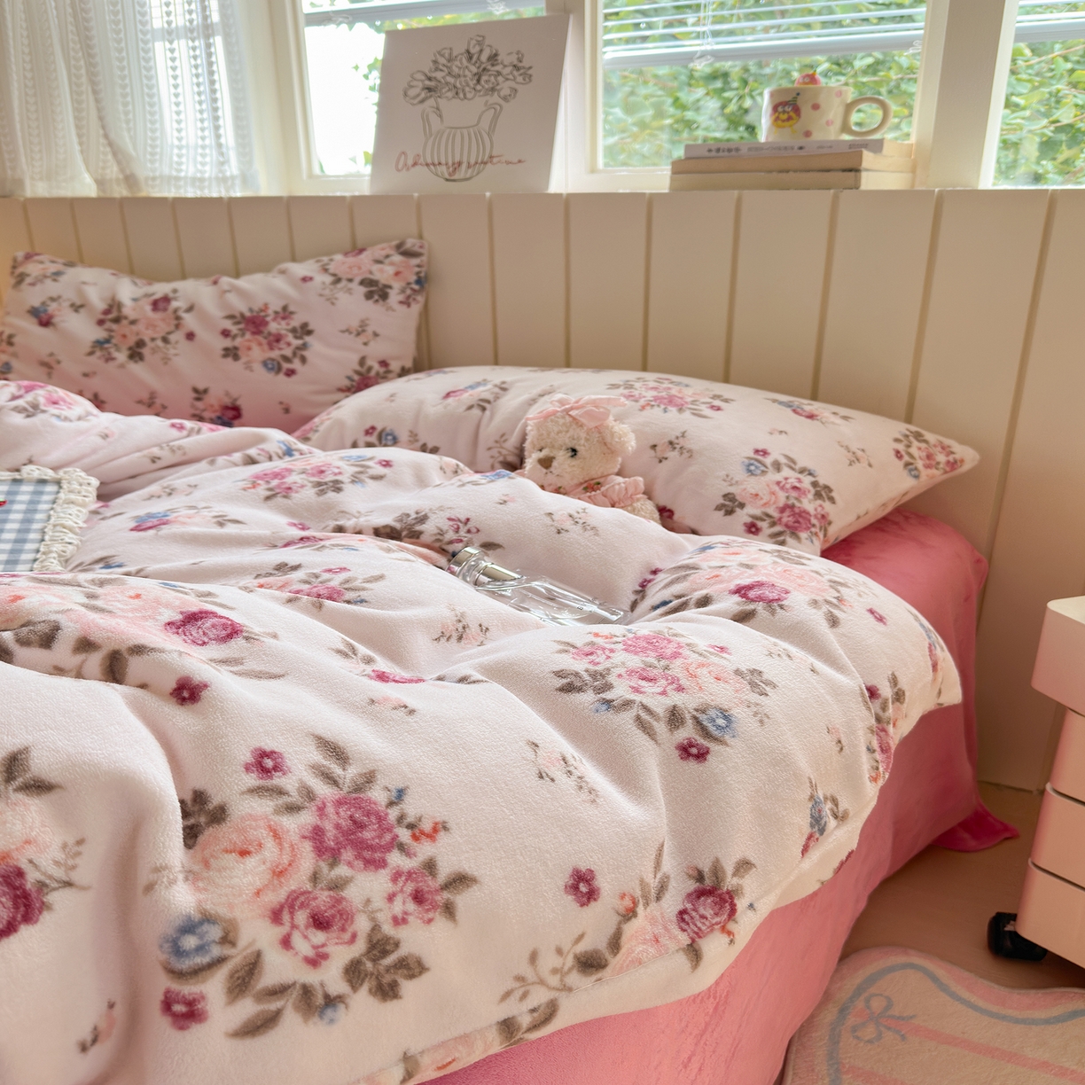 91家纺网 家纺一手货源 找家纺 丽美人家纺 2025新款印花双面加厚绒高克重牛奶绒被罩单品被套单件被套 山茶花语-粉