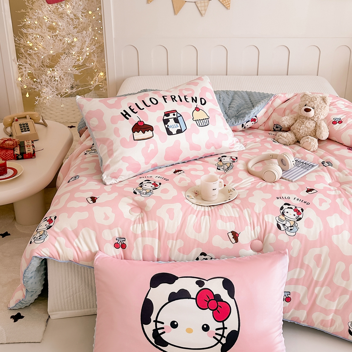 91家纺网 家纺一手货源 找家纺 RYB红黄兰 2025新款设计师原创针织棉暖暖豆豆绒秋冬被芯被子 豹纹奶牛猫