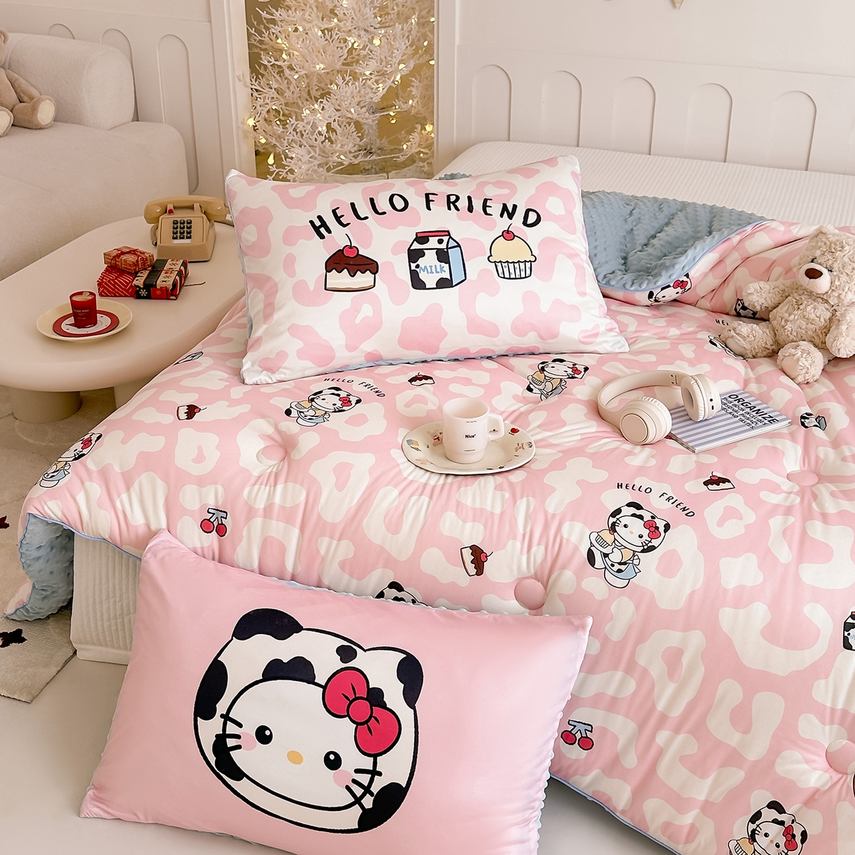 91家纺网 家纺一手货源 找家纺 RYB红黄兰 2025新款设计师原创针织棉暖暖豆豆绒秋冬被芯被子 豹纹奶牛猫