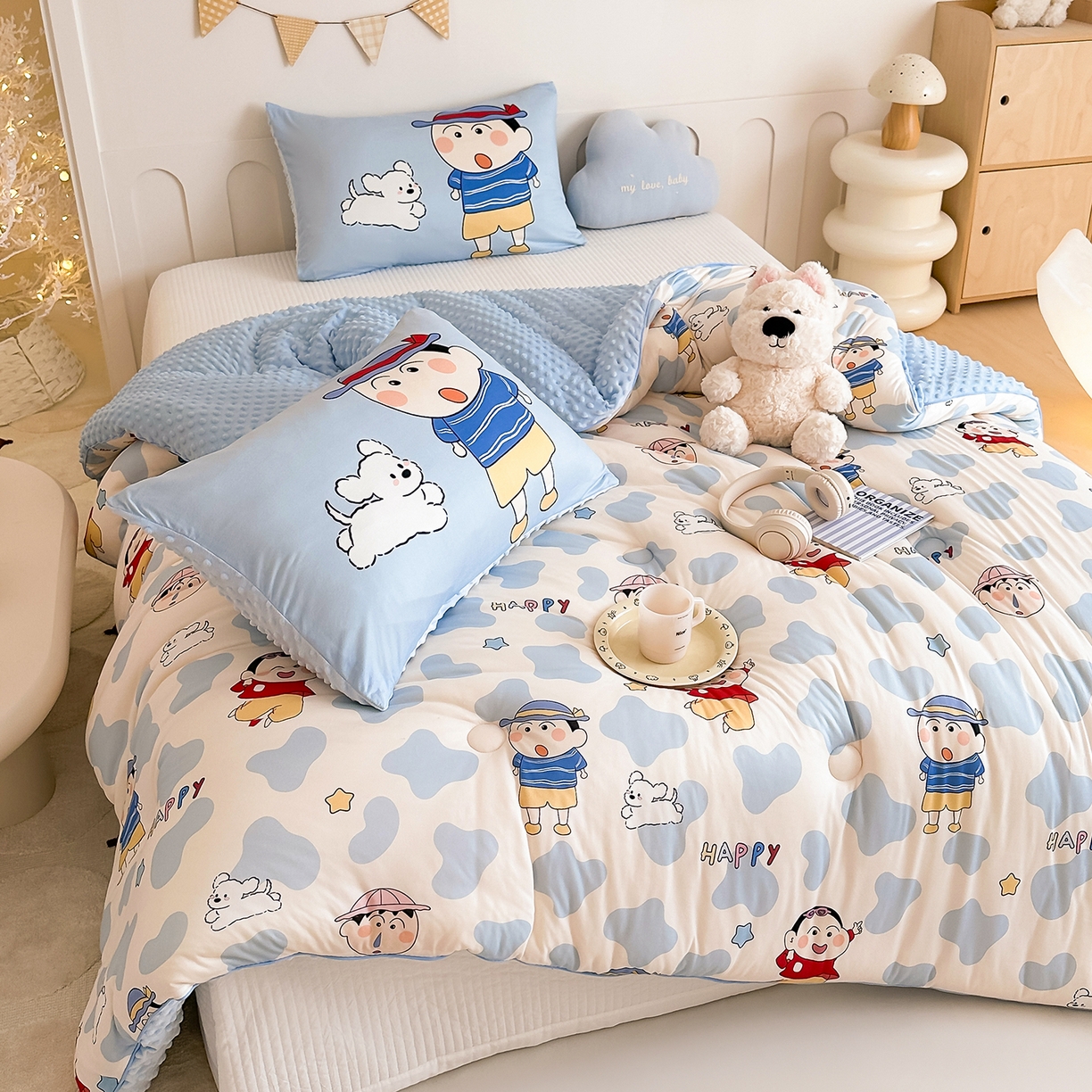 91家纺网 家纺一手货源 找家纺 RYB红黄兰 2025新款设计师原创针织棉暖暖豆豆绒秋冬被芯被子 顽皮兄弟