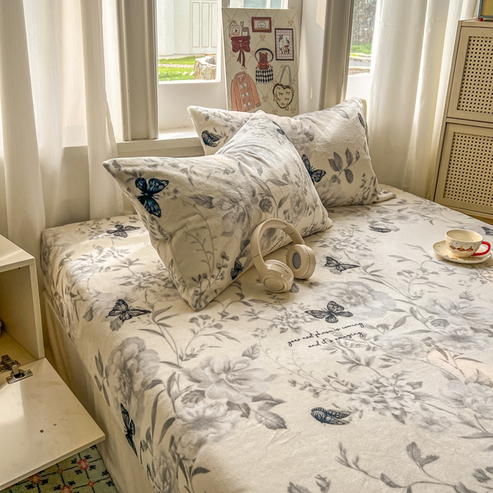 91家纺网 家纺一手货源 找家纺 （总）老K (原美阁） 2025新款高克重牛奶绒床笠三件套