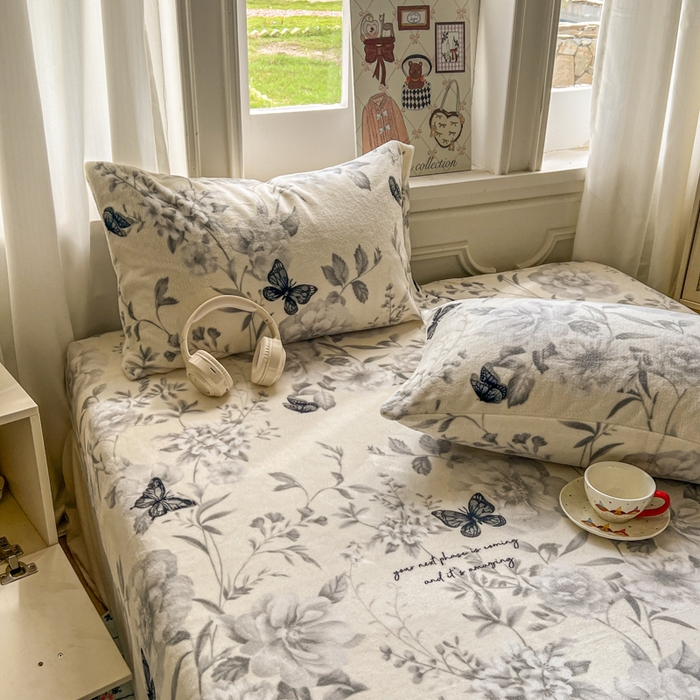 91家纺网 家纺一手货源 找家纺 （总）老K (原美阁） 2025新款高克重牛奶绒床笠三件套