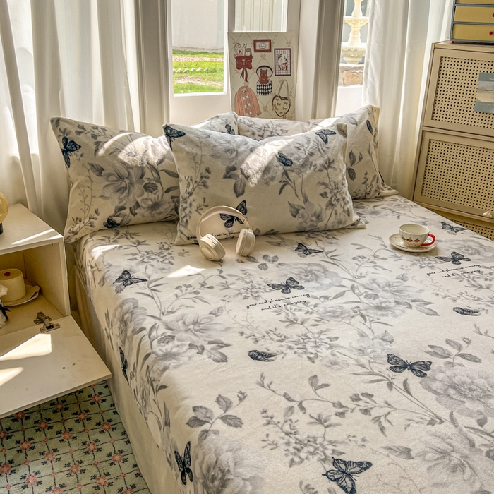 91家纺网 家纺一手货源 找家纺 老K (原美阁） 2025新款高克重牛奶绒床笠三件套 奥黛丽