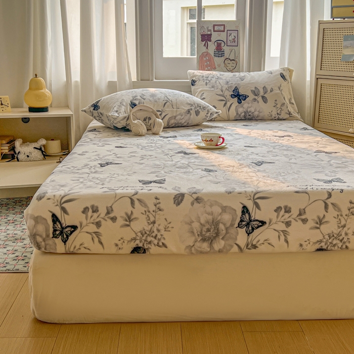 91家纺网 家纺一手货源 找家纺 （总）老K (原美阁） 2025新款高克重牛奶绒床笠三件套