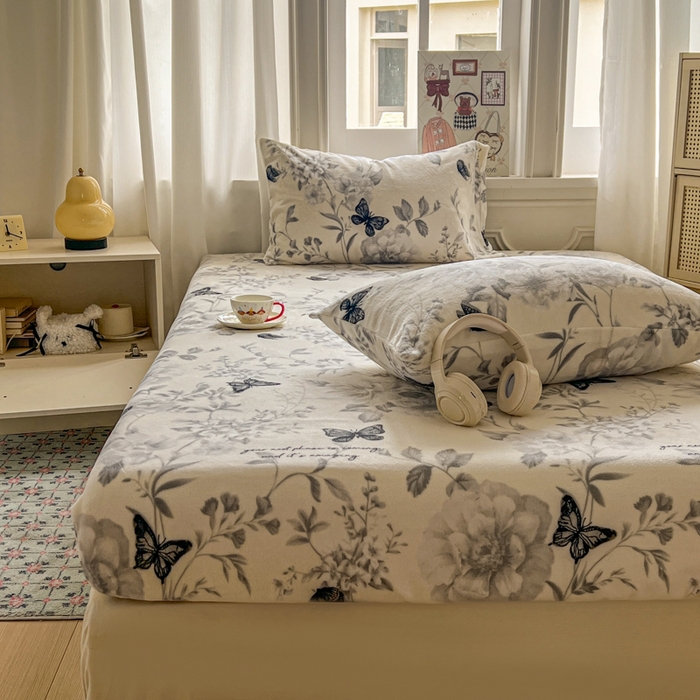 91家纺网 家纺一手货源 找家纺 老K (原美阁） 2025新款高克重牛奶绒床笠三件套 奥黛丽