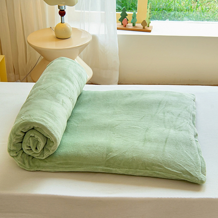 91家纺网 家纺一手货源 找家纺 2025新款A类牛奶绒幼儿园被子三件套儿童卡通双面牛奶绒被套被芯六件套 恐龙星球