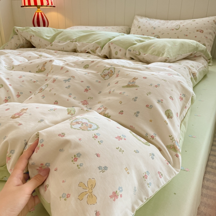 91家纺网 家纺一手货源 找家纺 吉象家纺 2025新款12868全棉印花单被套 蘑菇小兔
