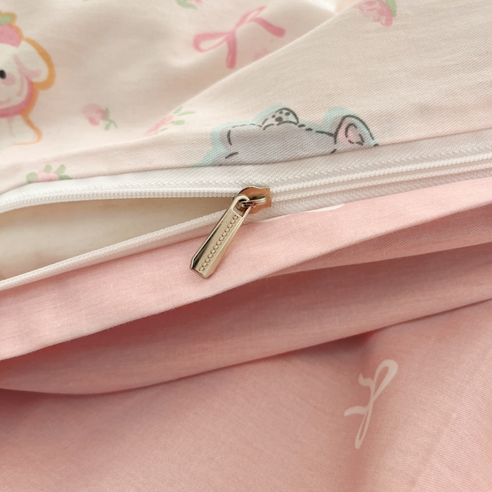 91家纺网 家纺一手货源 找家纺 吉象家纺 2025新款12868全棉印花单被套 碎花狗狗