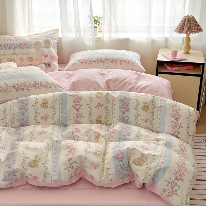 91家纺网 家纺一手货源 找家纺 吉象家纺 2025新款12868全棉印花单被套 碎花小兔