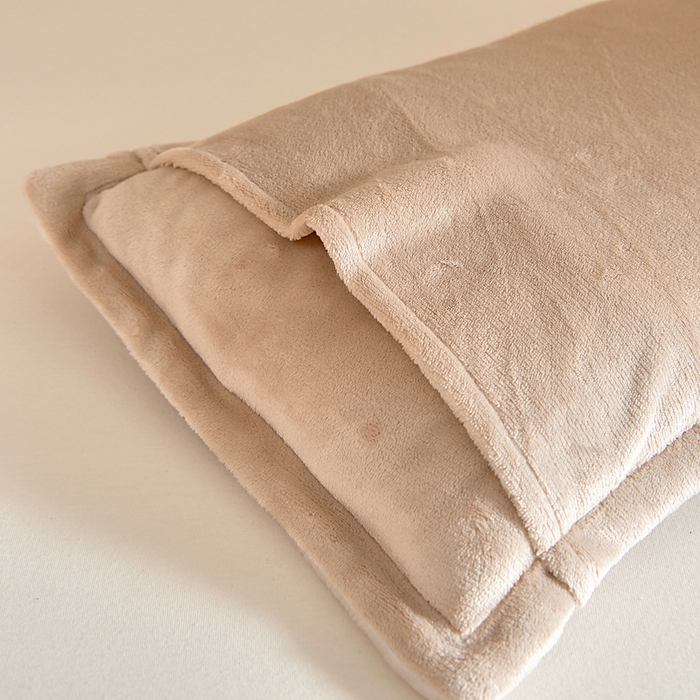 91家纺网 家纺一手货源 找家纺 梵赫 2025新款加厚240克牛奶绒数码印花原创大版卡通幼儿园套件幼儿园三件套 可爱挖土机