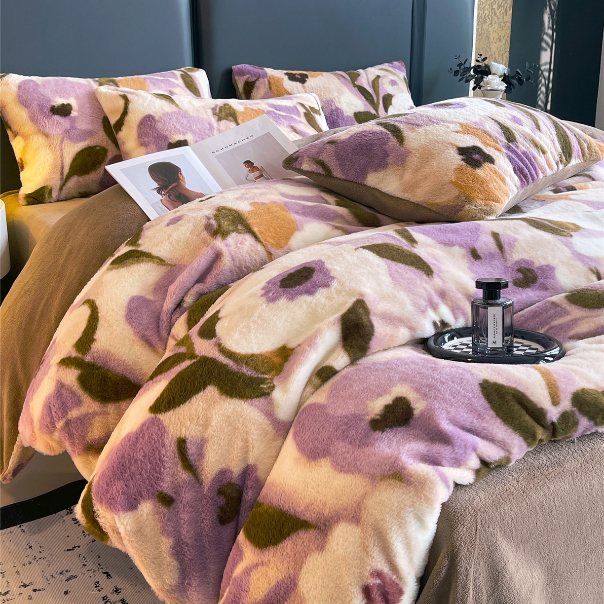 91家纺网 家纺一手货源 找家纺 佰亿莱 2026新款印花兔毛绒双面锁温暖绒四件套 瑾色