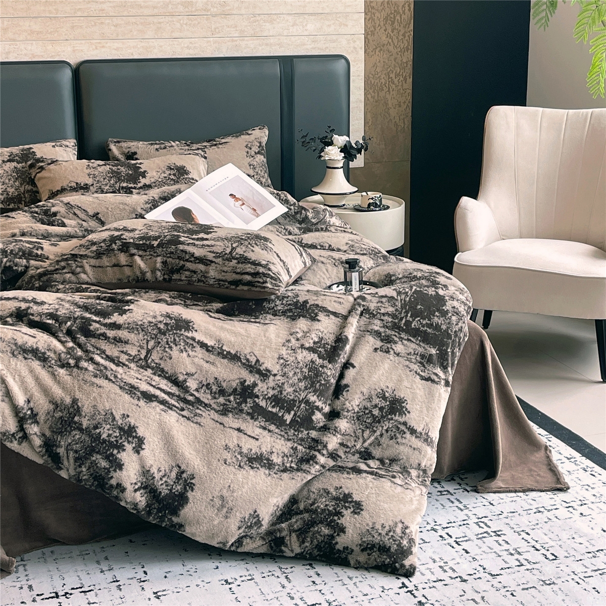 91家纺网 家纺一手货源 找家纺 佰亿莱 2026新款印花兔毛绒双面锁温暖绒四件套 墨栖-咖