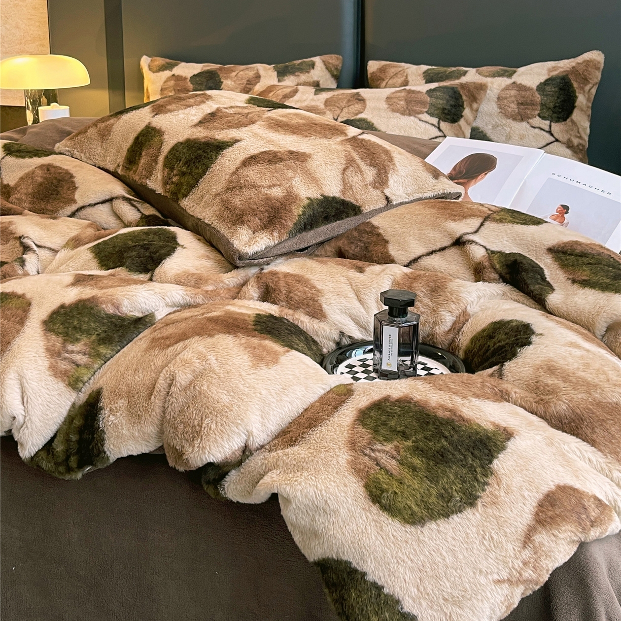 91家纺网 家纺一手货源 找家纺 佰亿莱 2026新款印花兔毛绒双面锁温暖绒四件套 栖音