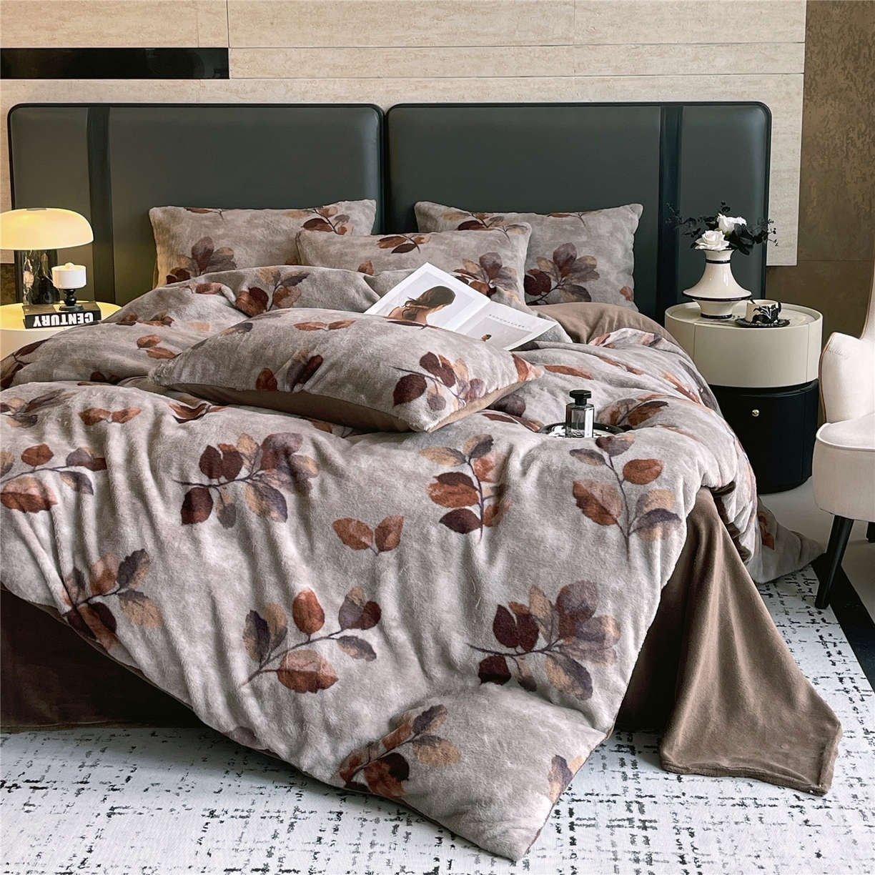 91家纺网 家纺一手货源 找家纺 佰亿莱 2026新款印花兔毛绒双面锁温暖绒四件套 云杉-灰