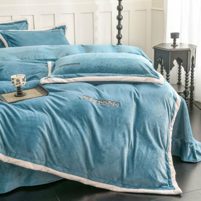 91家纺网 家纺一手货源 找家纺 （总）淳绵家居 2025新款高克重保暖全消光牛奶绒小丛绒四件套-潮派