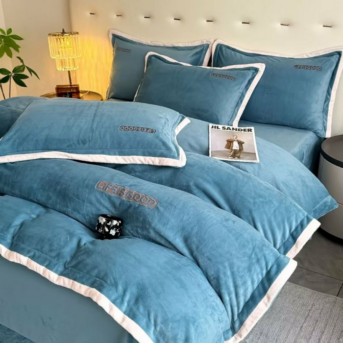 91家纺网 家纺一手货源 找家纺 （总）淳绵家居 2025新款高克重保暖全消光牛奶绒小丛绒四件套-潮派