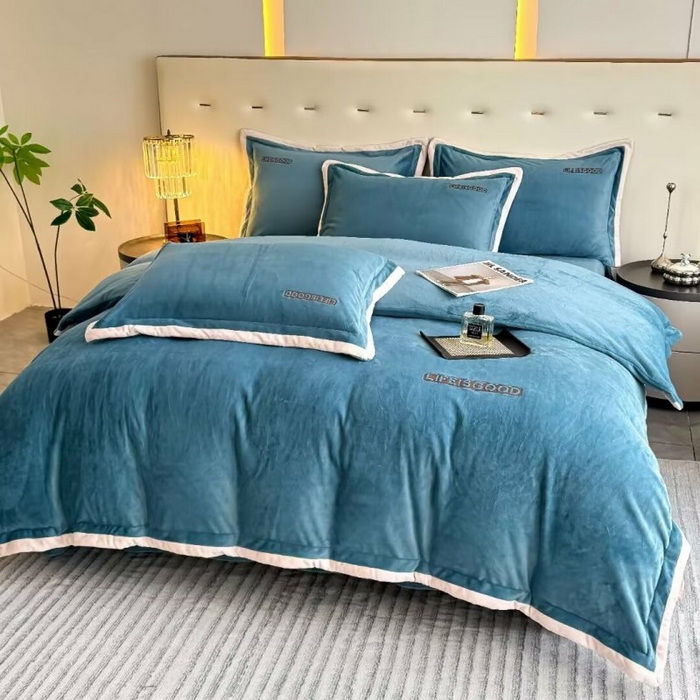 91家纺网 家纺一手货源 找家纺 （总）淳绵家居 2025新款高克重保暖全消光牛奶绒小丛绒四件套-潮派