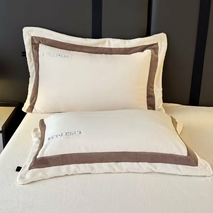 91家纺网 家纺一手货源 找家纺 淳绵家居 2025新款高克重超厚云芙绒轻奢拼色工艺款四件套 云芙绒-米色