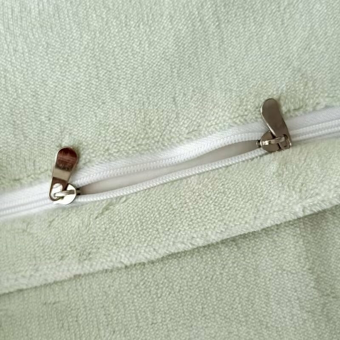 91家纺网 家纺一手货源 找家纺 淳绵家居 2025新款高克重超厚云芙绒轻奢拼色工艺款四件套 云芙绒果绿