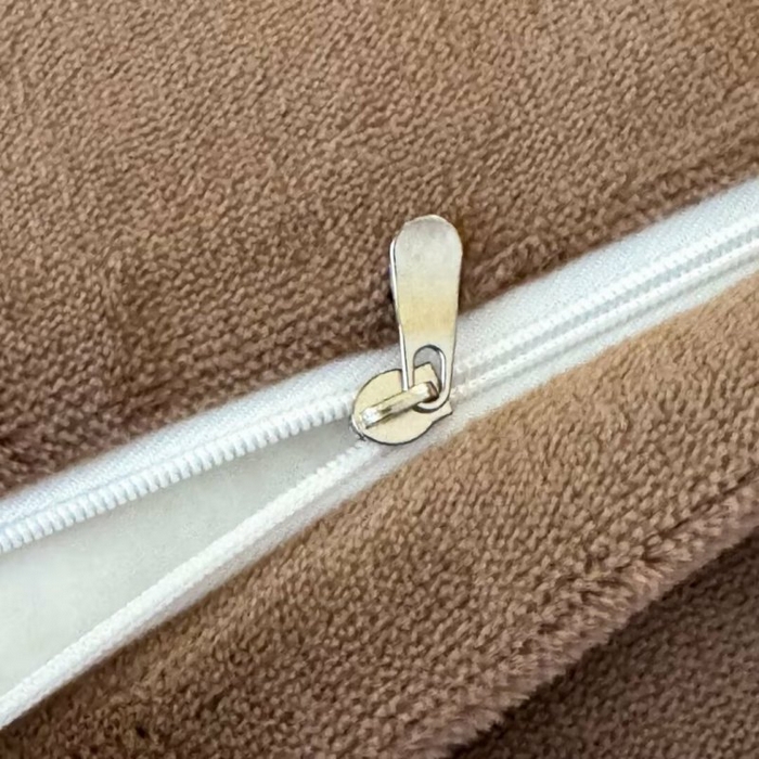 91家纺网 家纺一手货源 找家纺 淳绵家居 2025新款高克重超厚云芙绒轻奢拼色工艺款四件套 云芙绒-咖色