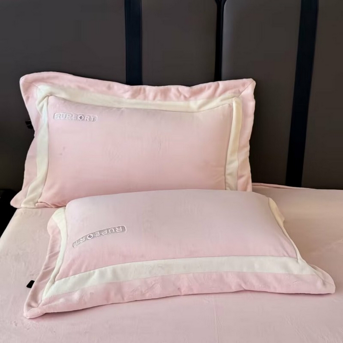 91家纺网 家纺一手货源 找家纺 淳绵家居 2025新款高克重超厚云芙绒轻奢拼色工艺款四件套 云芙绒-玉色