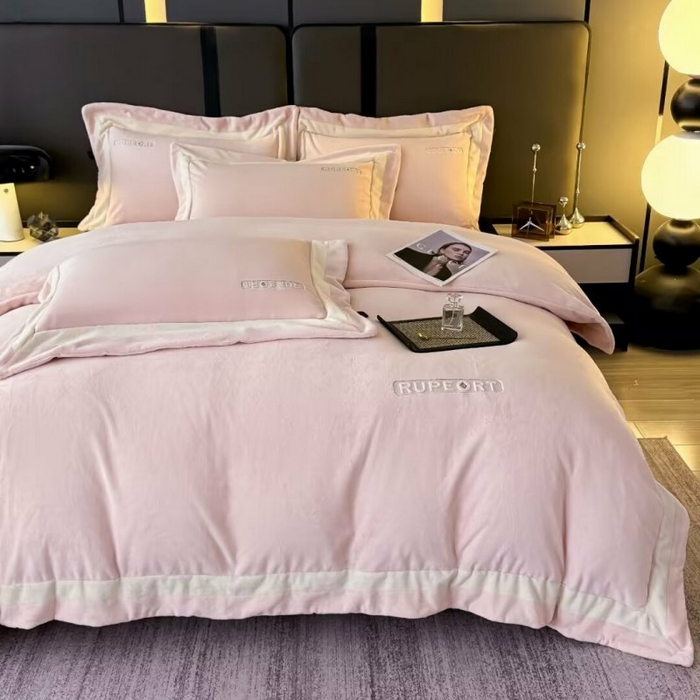 91家纺网 家纺一手货源 找家纺 淳绵家居 2025新款高克重超厚云芙绒轻奢拼色工艺款四件套 云芙绒-玉色