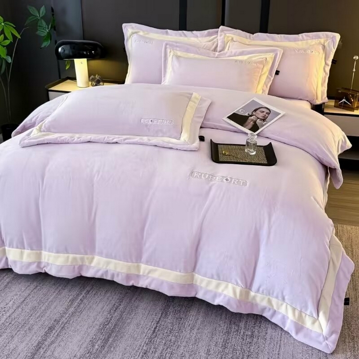 91家纺网 家纺一手货源 找家纺 淳绵家居 2025新款高克重超厚云芙绒轻奢拼色工艺款四件套 云芙绒-紫色