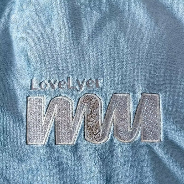 91家纺网 家纺一手货源 找家纺 淳绵家居 2025新款高克重全消光牛奶绒绵羊绒四件套-爱丽丝 爱丽丝-宾利蓝