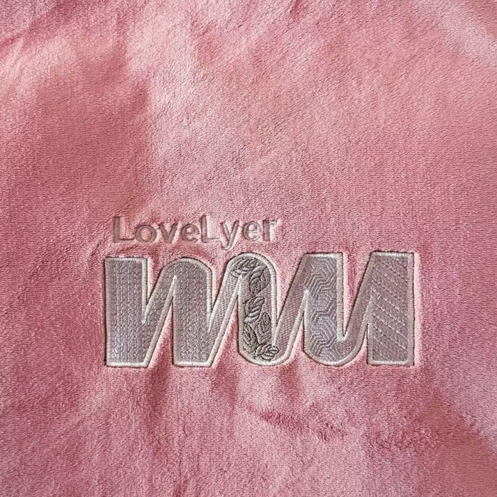 91家纺网 家纺一手货源 找家纺 淳绵家居 2025新款高克重全消光牛奶绒绵羊绒四件套-爱丽丝 爱丽丝-豆沙