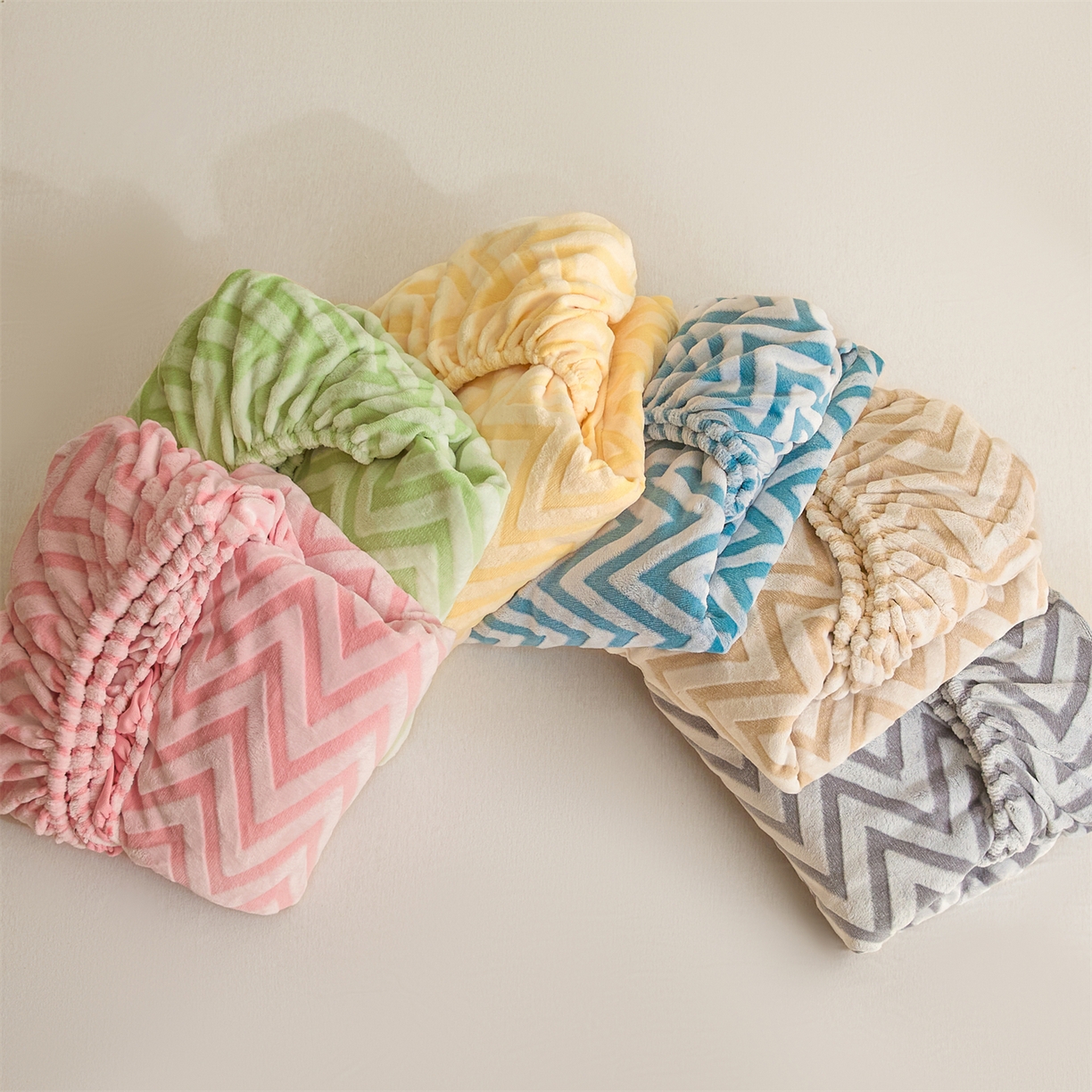 91家纺网 家纺一手货源 找家纺 （总）源舍家纺2024新款牛奶绒夹棉床垫床褥