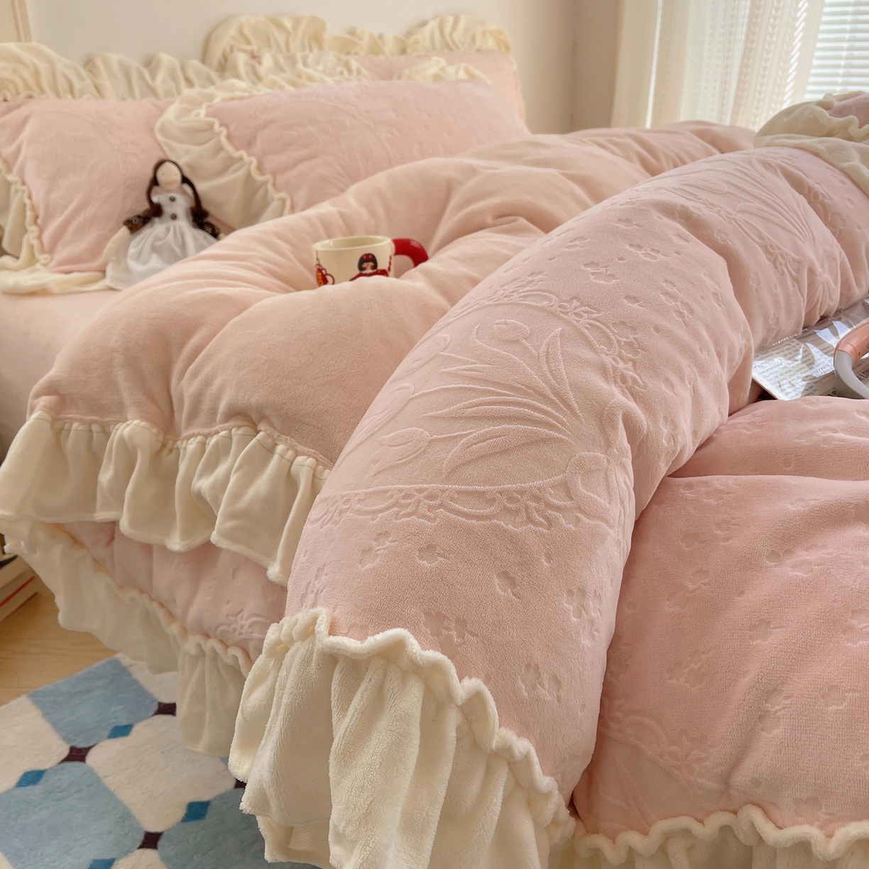 丽涵家纺 2025新款雕花牛奶绒公主风花边四件套郁香漫境 郁香漫境-粉