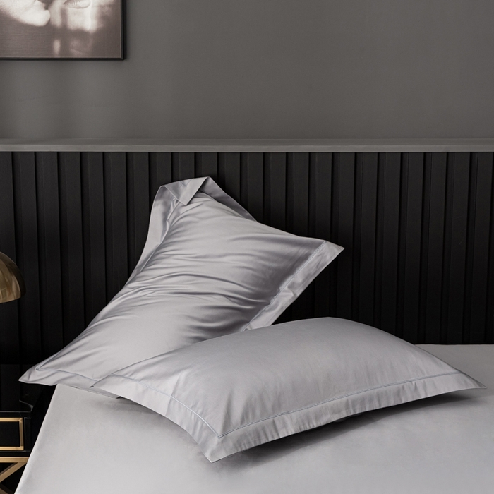 91家纺网 家纺一手货源 找家纺 姝辰 2025新款50双股贡缎（100S）全棉纯棉贡缎纯色纯棉单人成人单枕套 枕套单件 雅灰