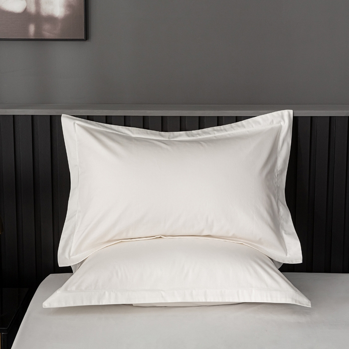 91家纺网 家纺一手货源 找家纺 姝辰 2025新款50双股贡缎（100S）全棉纯棉贡缎纯色纯棉单人成人单枕套 枕套单件 茉莉白