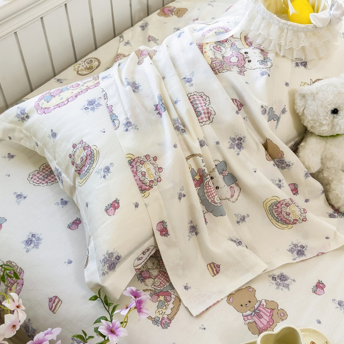 91家纺网 家纺一手货源 找家纺 姝辰 2025新款全棉纯棉印花双人长枕套纯棉加长单枕套 蛋糕小熊