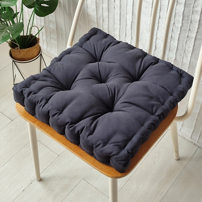 91家纺网 家纺一手货源 找家纺 （总）李帅家居 2025新款雪花绒手工垫椅子垫抱枕花边褶皱枕头垫子屁垫